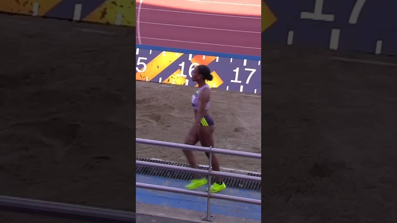 MASSIVE WORLD LEAD 🚀 Thea LaFond flies to a HUGE 15.25m in the women’s triple jump in Zagreb