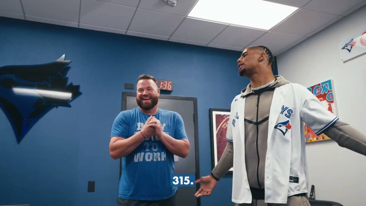 Keon Coleman visits the Toronto Blue Jays!