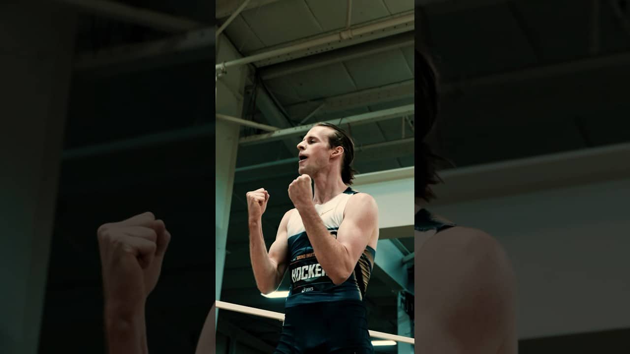 3:45.94 - AMERICAN RECORD for Cole Hocker at the ASICS Sound Invite @team_SOVA