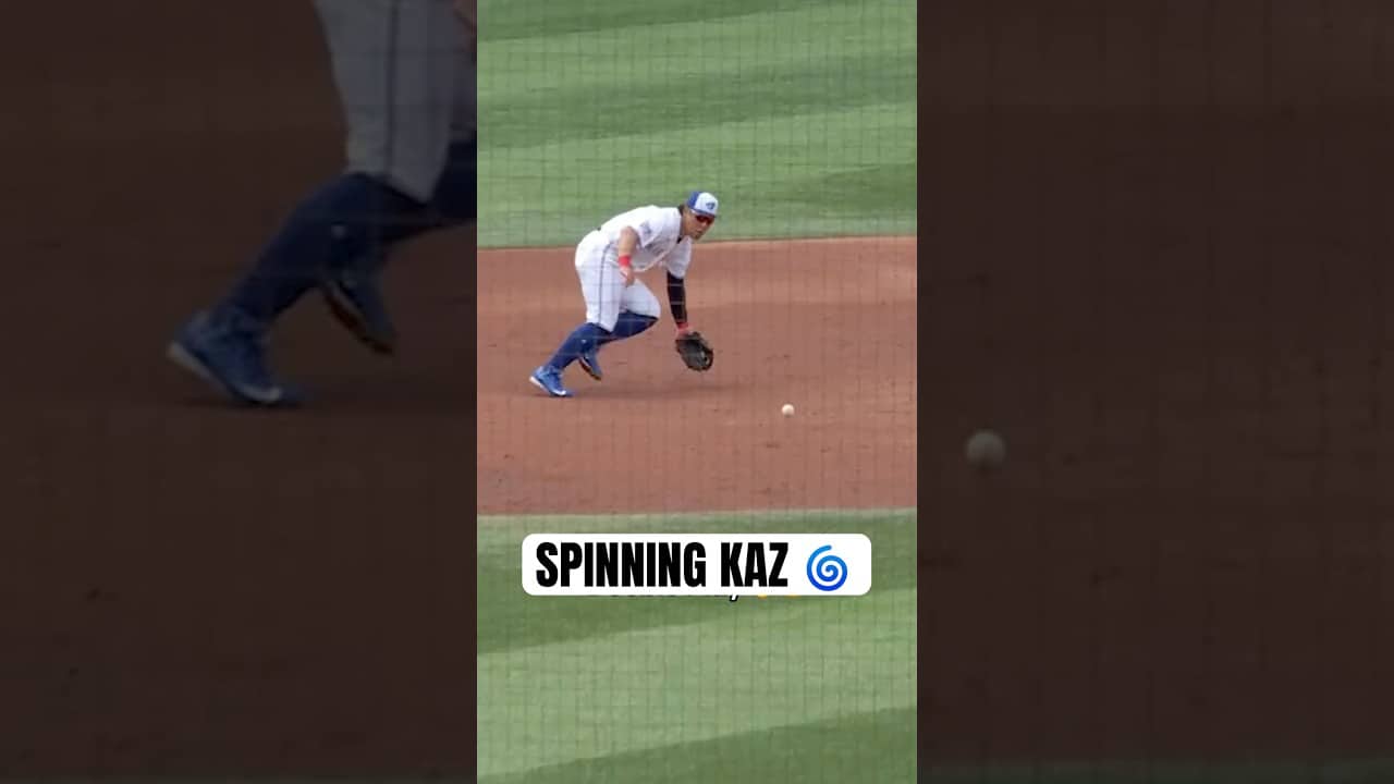 Kazuma Okamoto made this play look easy 👏 #MLB #Toronto #BlueJays