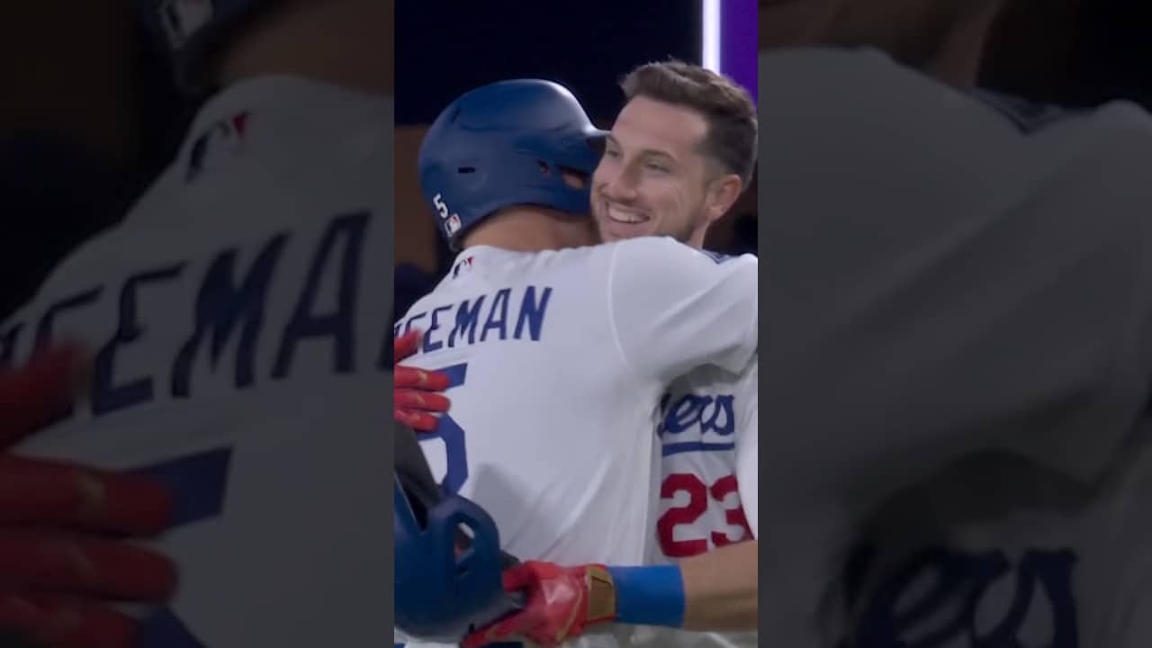 KYLE TUCKER WALKS IT OFF! #dodgers #sports #losangeles