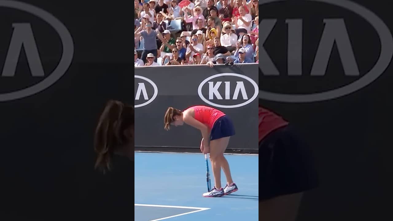 Backhand winner on the RUN! 🏃‍♀️