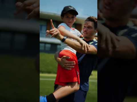 Todos quieren conocer al nuevo entrenador 🥰