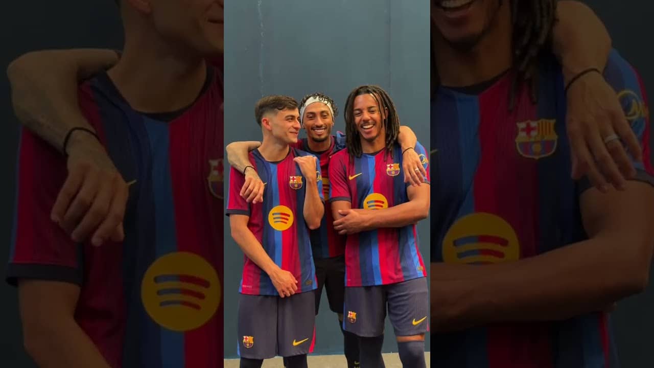 One family, beating in blaugrana 🫀  #fcbarcelona #football #shorts