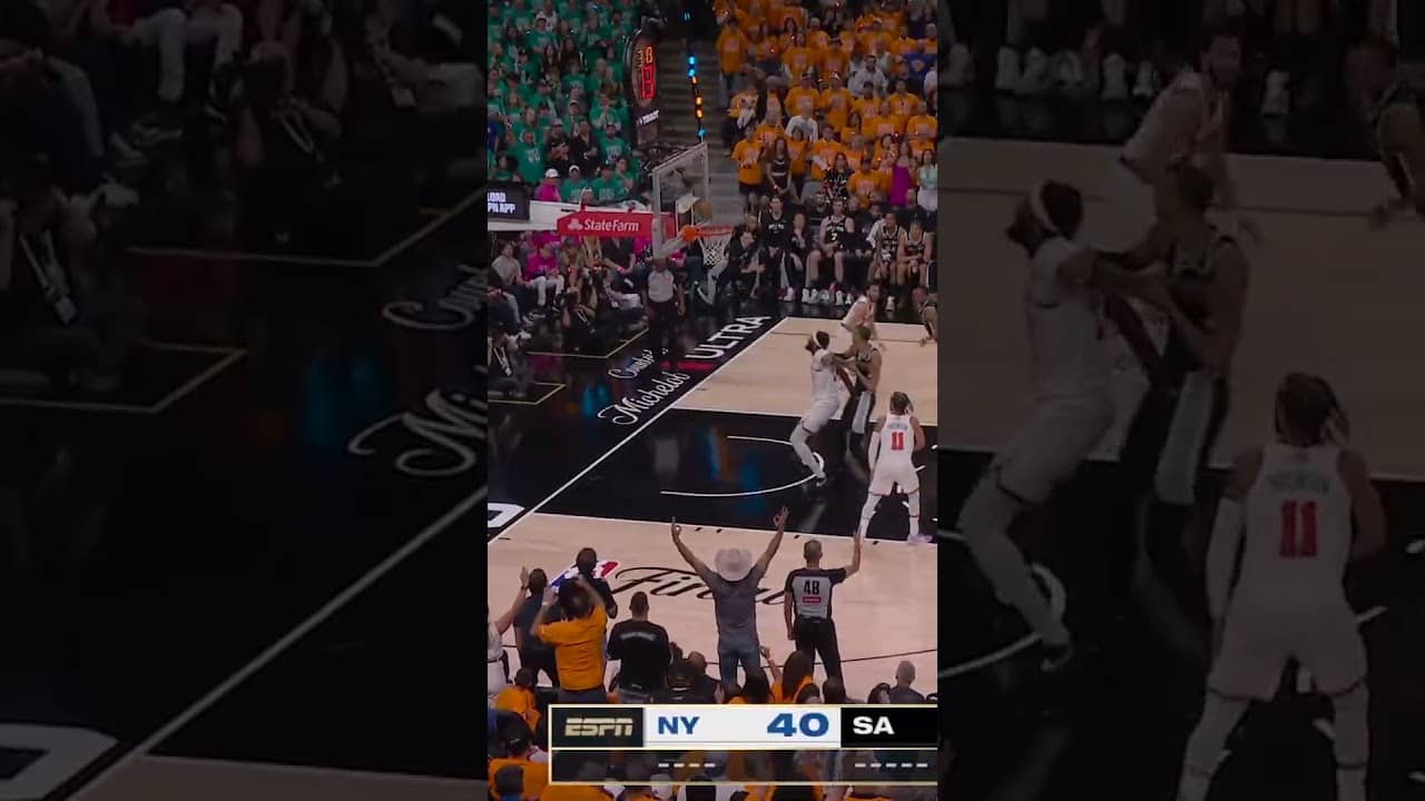 BUCKETS.  #nba #spurs #playoffs #keldonjohnson 📺ABC