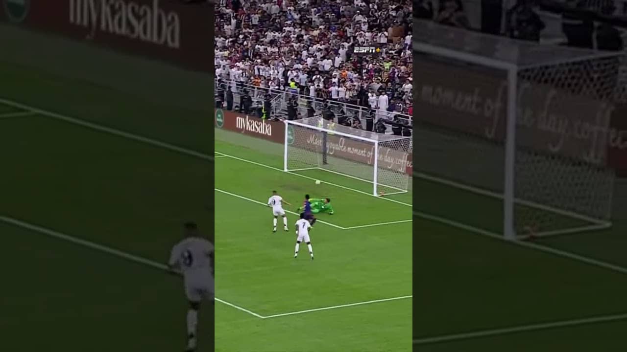 When Mbappe did THIS in El Clasico 😱