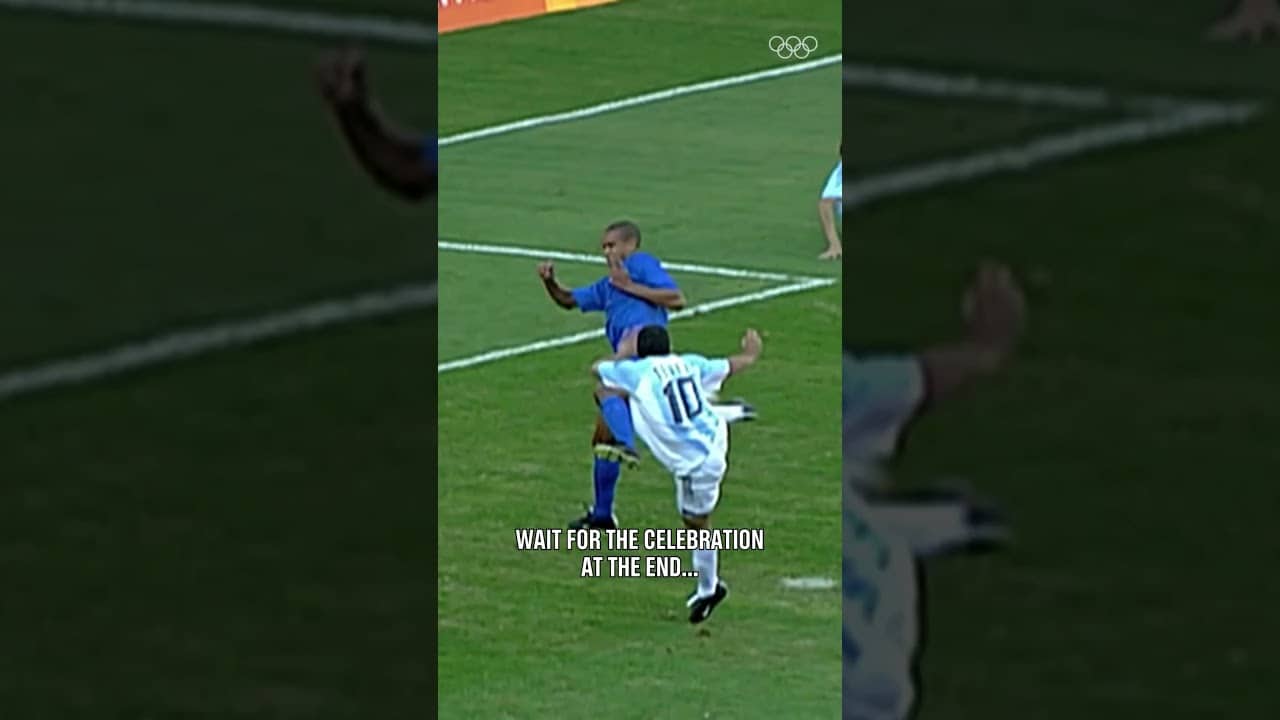 We couldn't help it, we had to bring back this goal from Argentina at #Athens2004!🇦🇷 #FIFAWorldCup