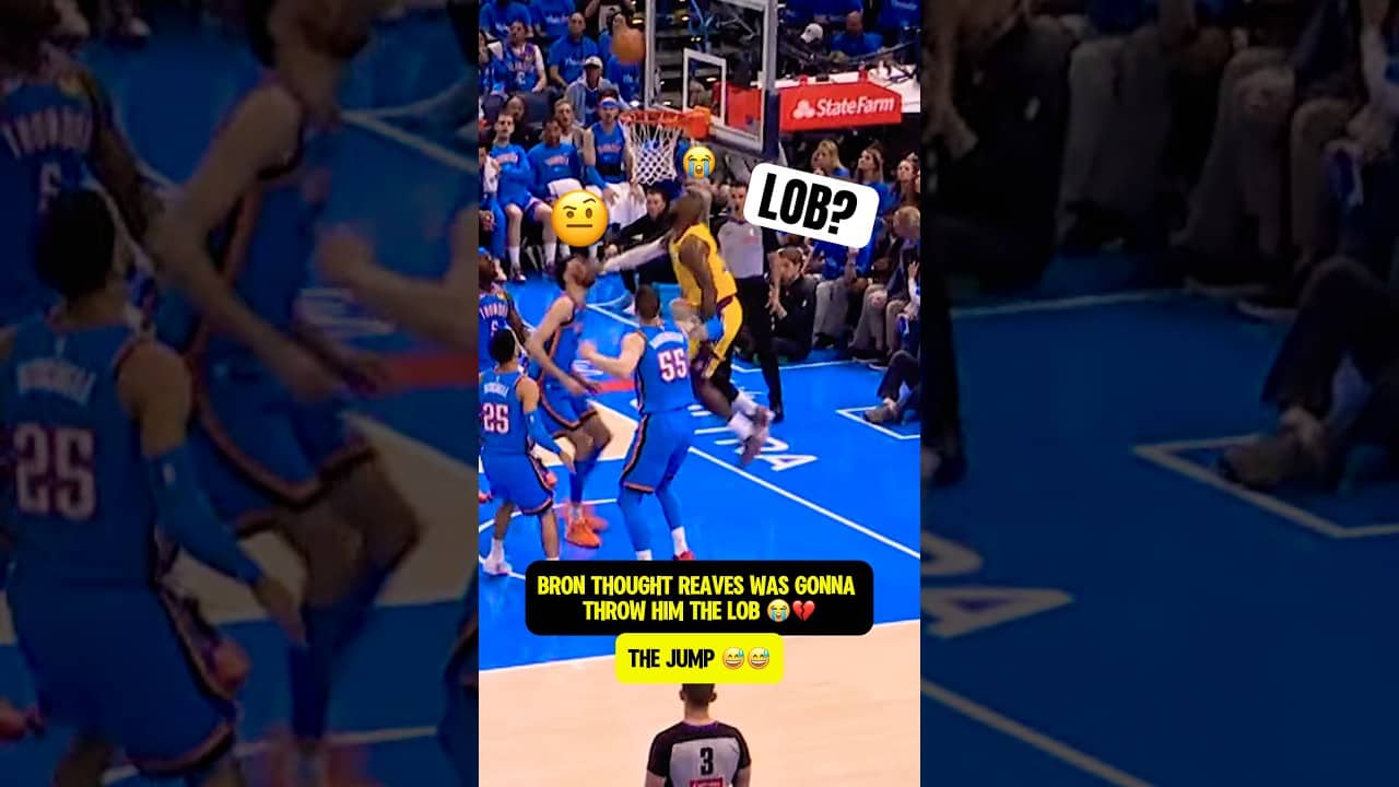 LeBron wanted the lob from Reaves 💔
