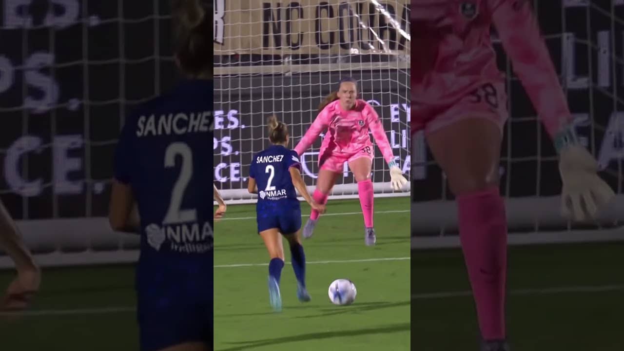 Ashley Sanchez is on 🔥⚽️ #nwsl #soccer #football