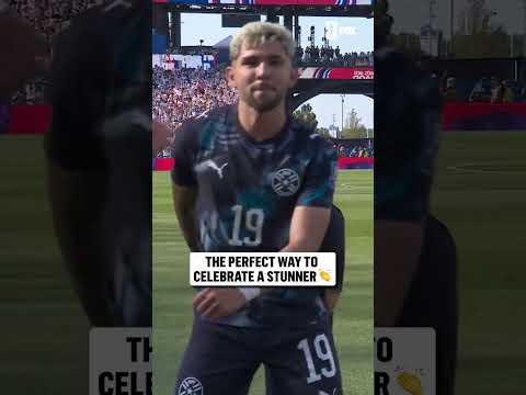 Julio Enciso's celebration after opening up the score 🕺