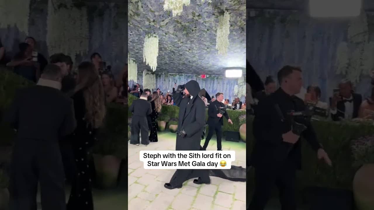 Very topical day for Steph 😂 (via thesportsish/TT) #MetGala
