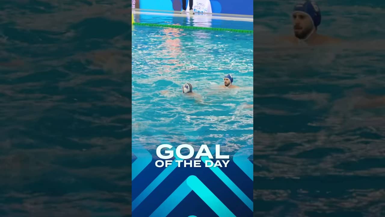 Get ready because this helicopter is read to leave! 🚁 #waterpolo #goaloftheday #goal