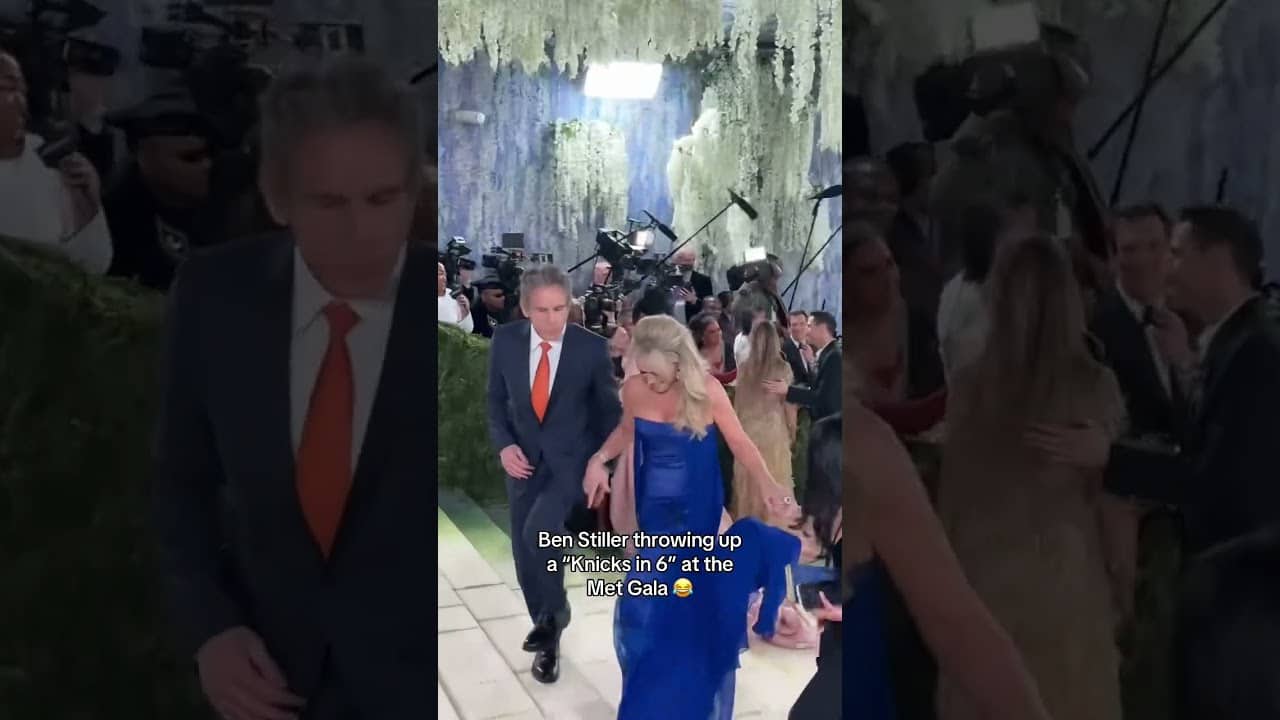 Ben Stiller and Christine Taylor popped out to the #MetGala in Knicks colors 🔥