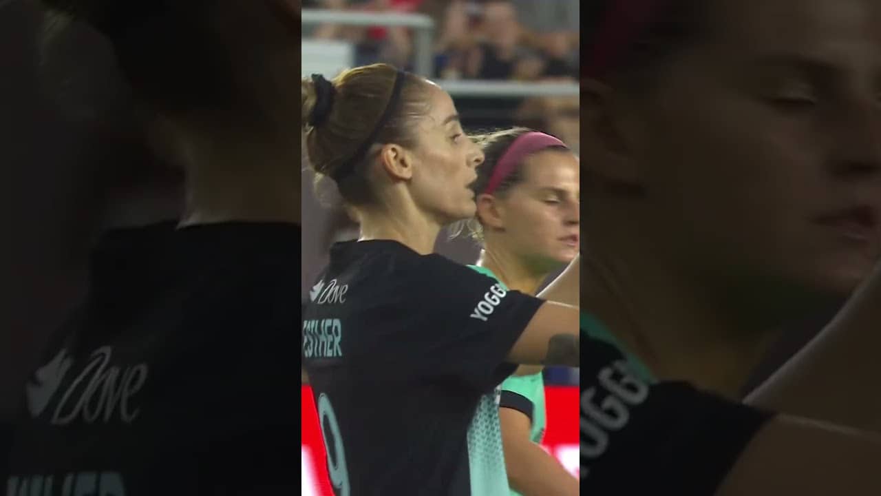 Esther González converts her PK and gives Gotham the lead ‼️ #ChallengeCupFinal #nwsl