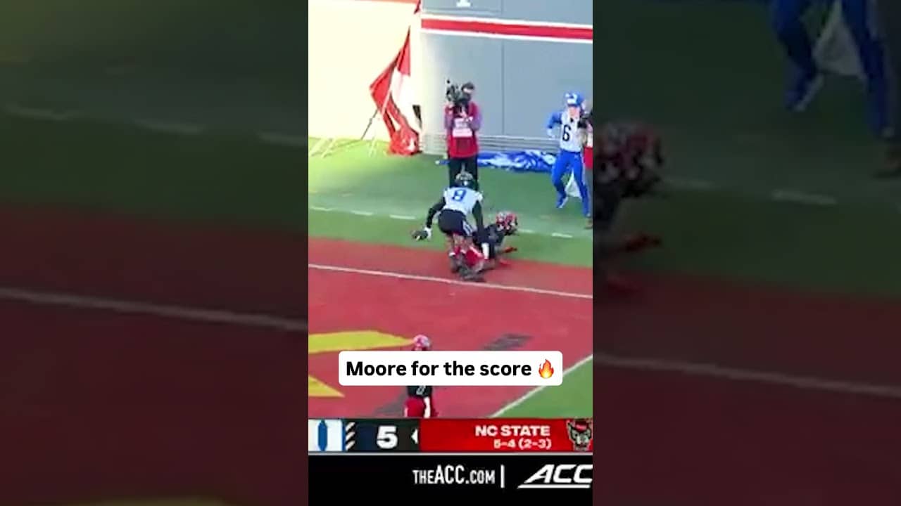 What a perfect pass 🫡 #dukebluedevils #accfootball #collegefootball