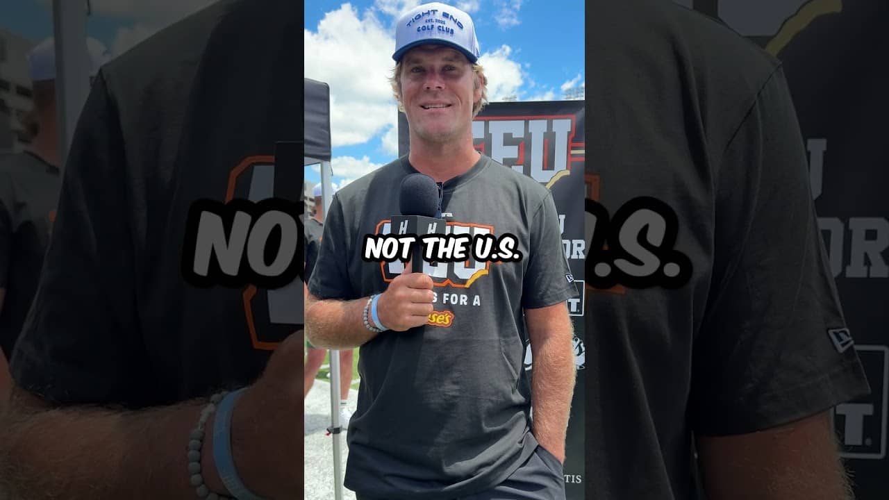 GREG OLSEN HAS HIS PICKS IN 🤞🔥 #viral #sports #sportshighlights #football #aura #tough