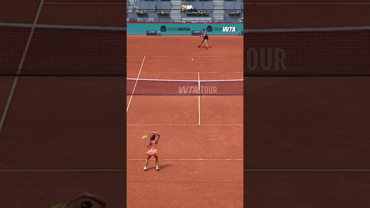 Paula Badosa leaves it all on the court! 💨 #WTA #PaulaBadosa #MMOpen #HotShot #Madrid #Tennis