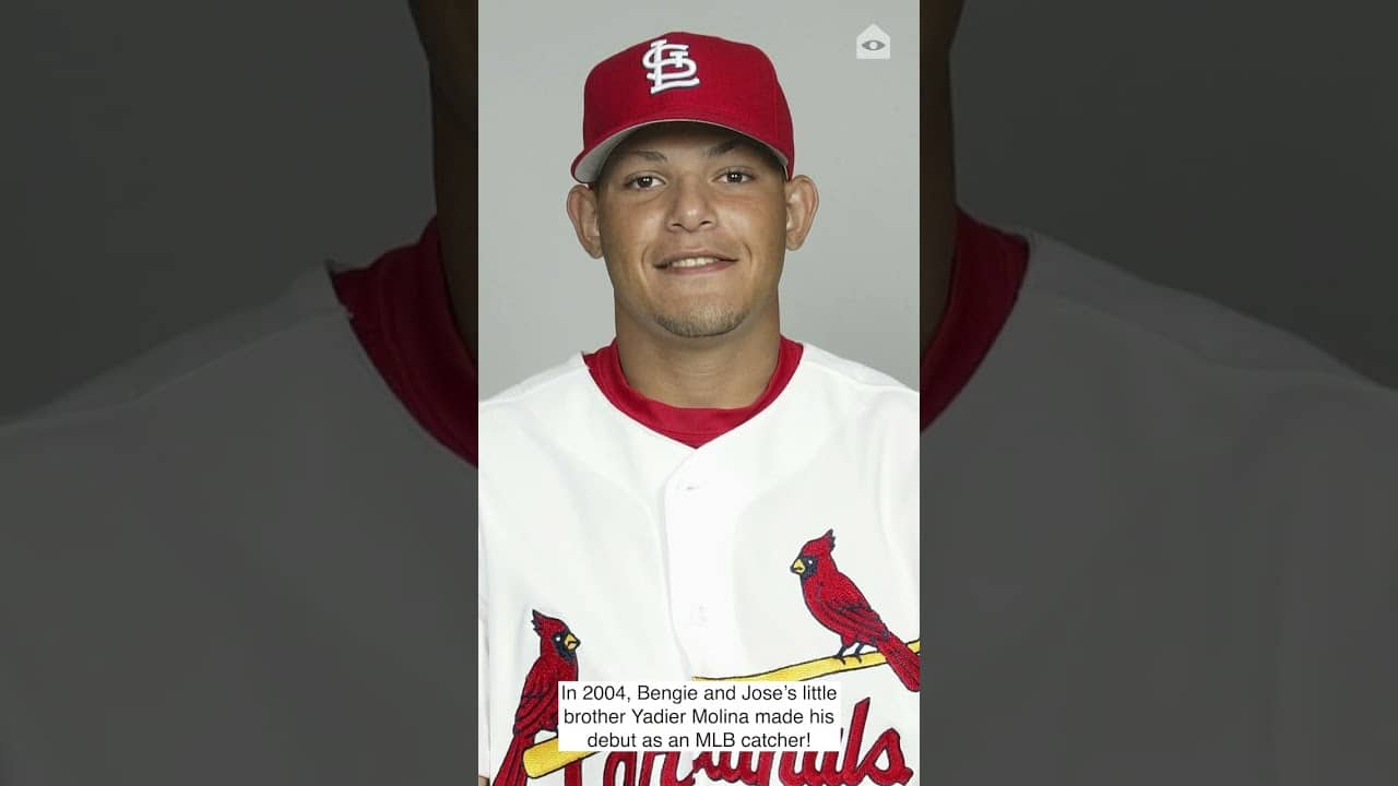 The Molina brothers showed each other love with cheese crackers