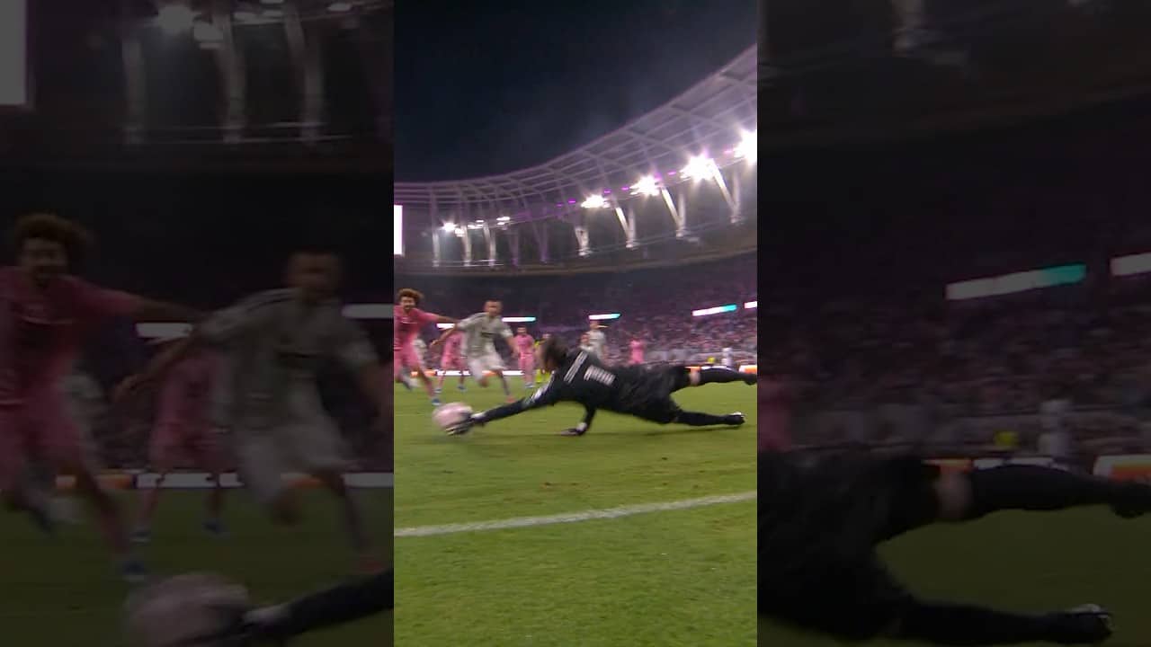🗣️ STUUUU! Brad Stuver denies Messi in stoppage time to preserve the point!