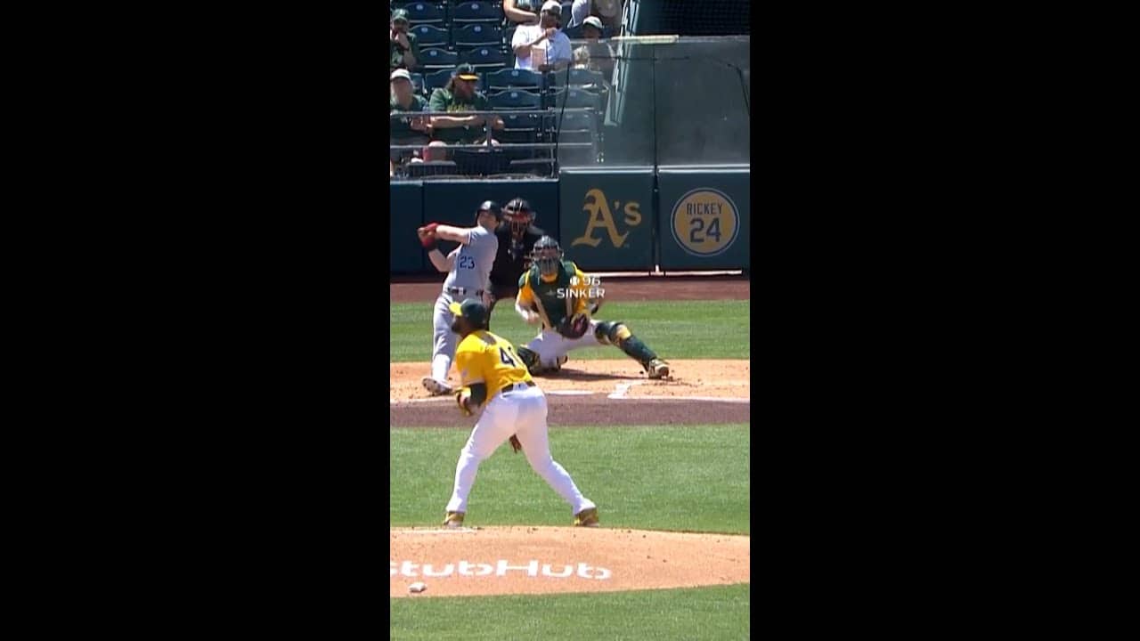 Benny crushed that baseball. #homerun #highlight #MLB