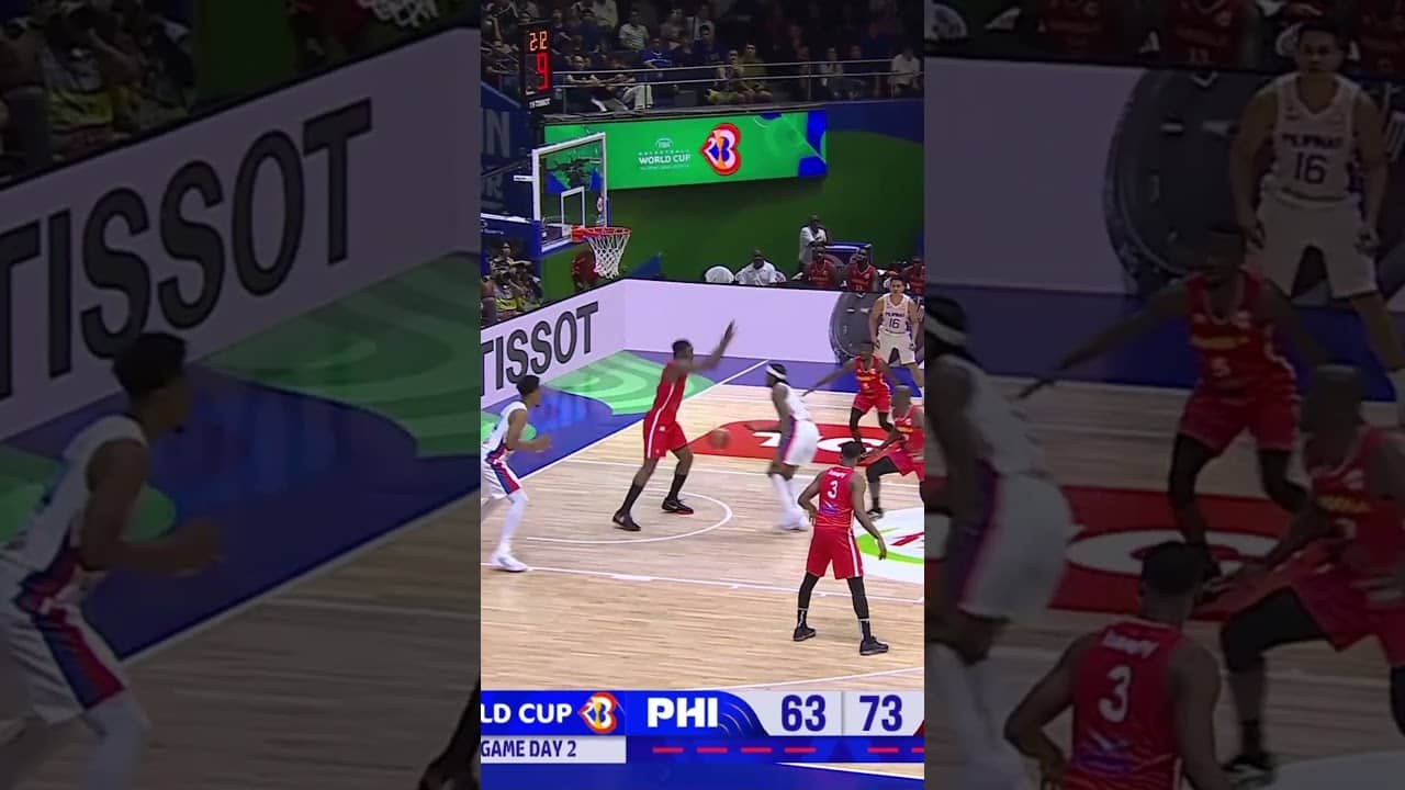 Jordan Clarkson has elite chemistry with the big men 😮‍💨 #FIBAWC