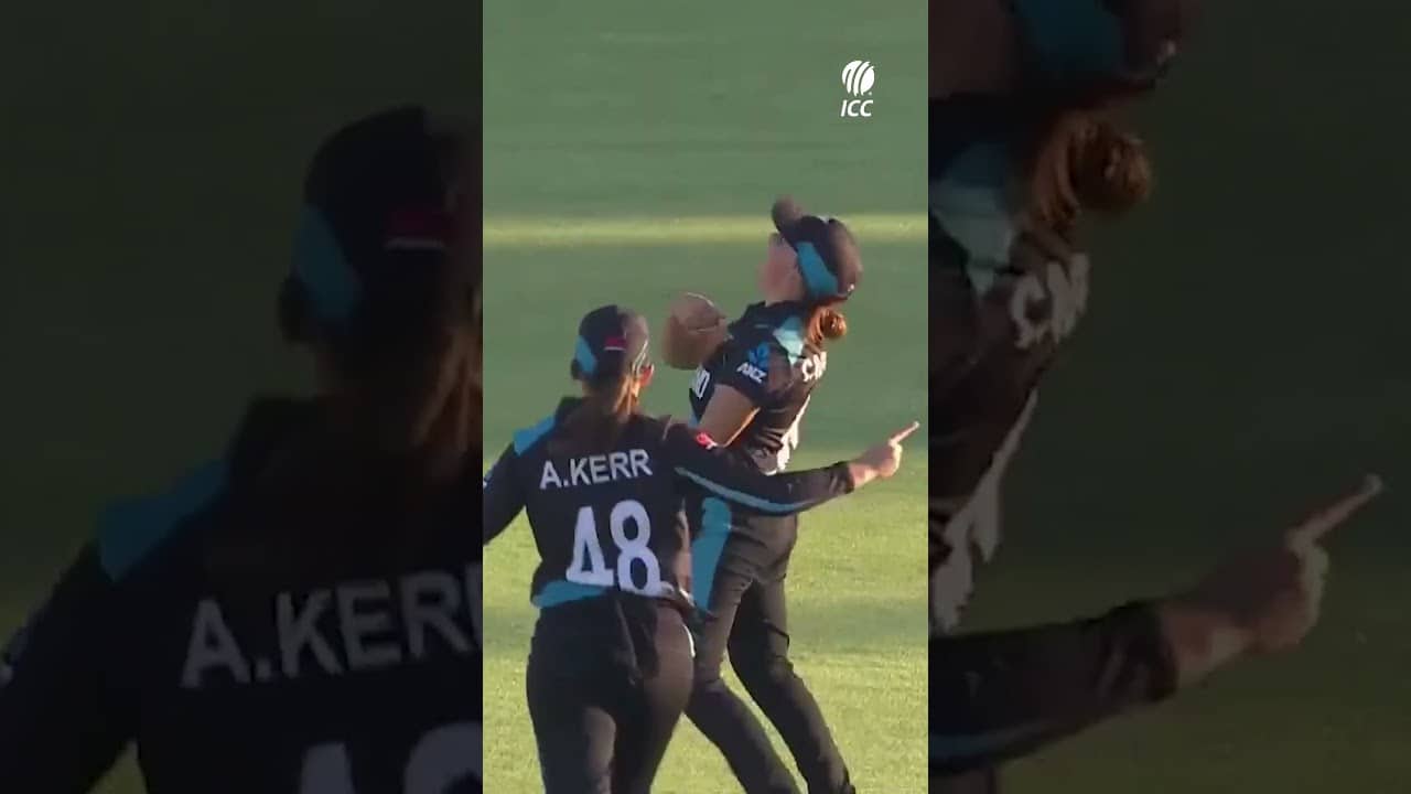 Great hands and athleticism make Eden Carson an asset in the field 🤯 #T20WorldCup