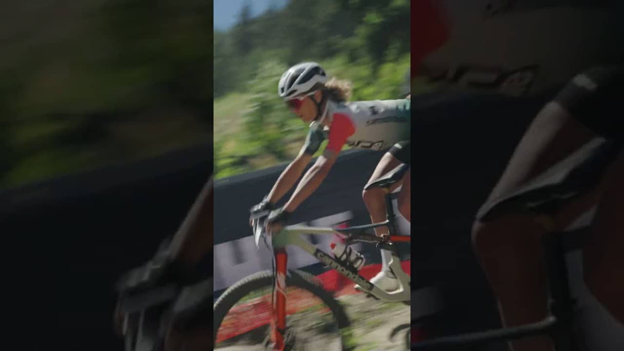 Jolanda Neff finding her line on SCALPEL 🙌 #shorts #mtb