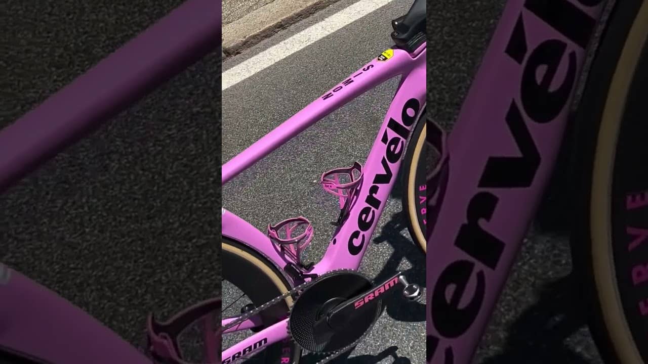 A bike fit for a Giro champ 😍💫 The Giro d’Italia gets underway in just one week!