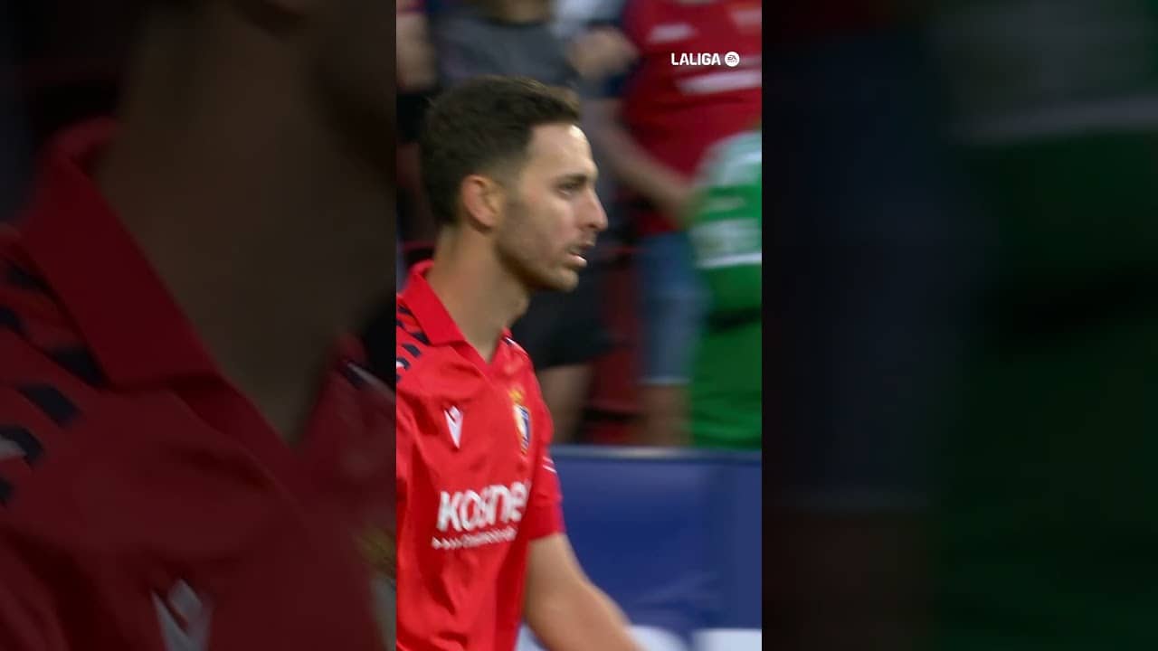 El gol de Raúl García de Haro en el #OsasunaSevilla que supuso el 1-1 #laligahighlights #futbol
