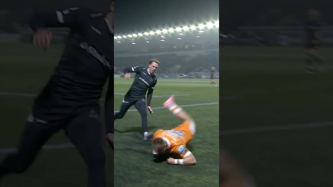 This George Ford Kick & Joe Carpenter Catch!