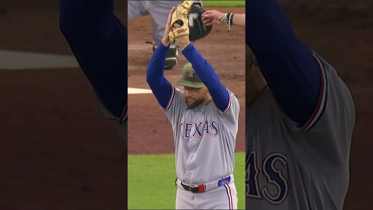 Brandon Nimmo robs Yordan Alvarez 😱