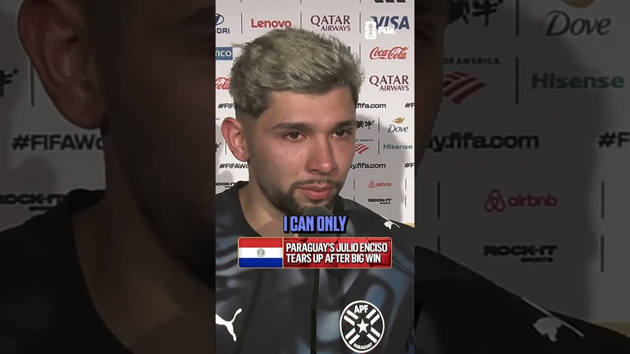 An emotional moment for Julio Enciso as Paraguay advances to the Round of 16 🇵🇾