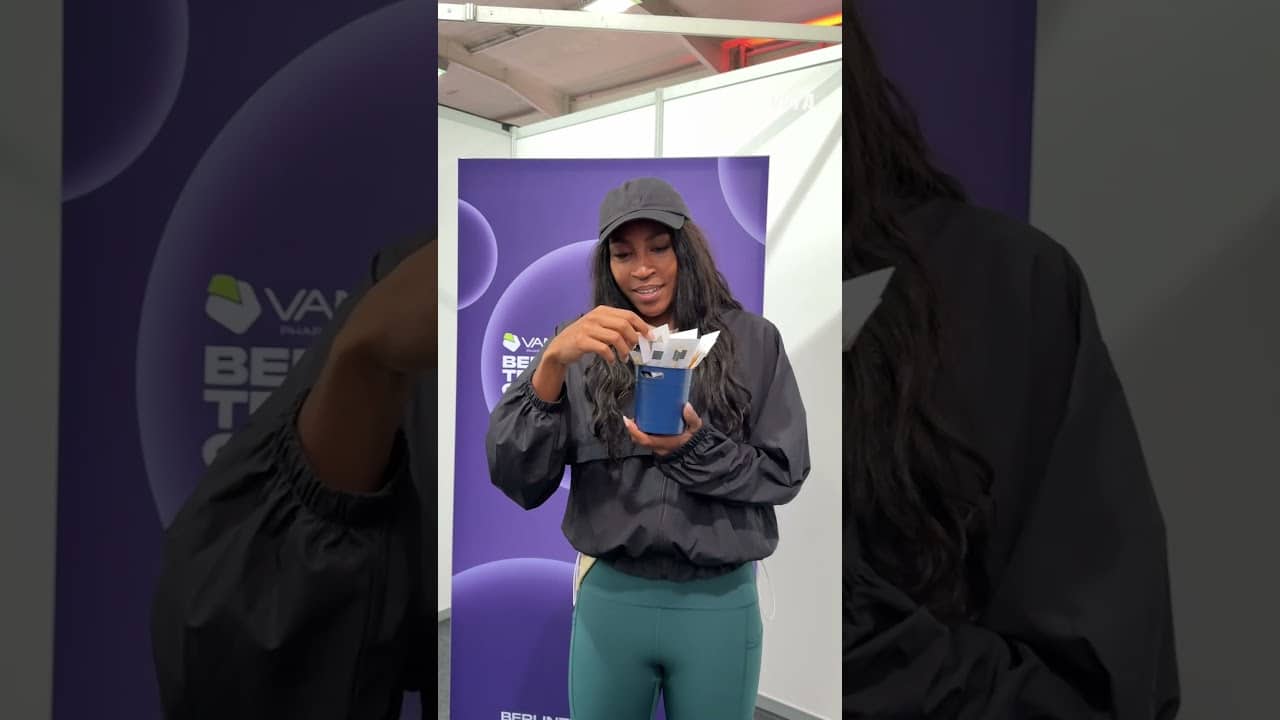 Always giving 💯 for her coach 😅Which emoji?! with Coco Gauff! #wta #tennis #travel