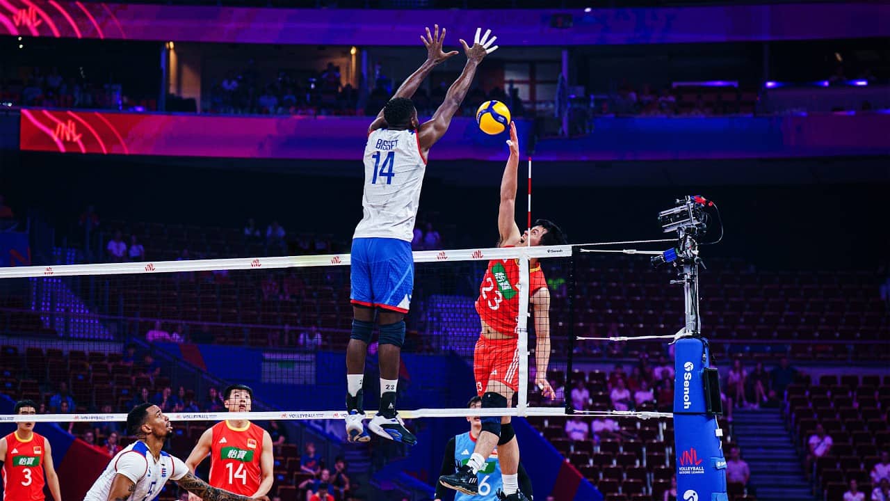 TOP 20 Monster Volleyball Blocks 1v1 !!!