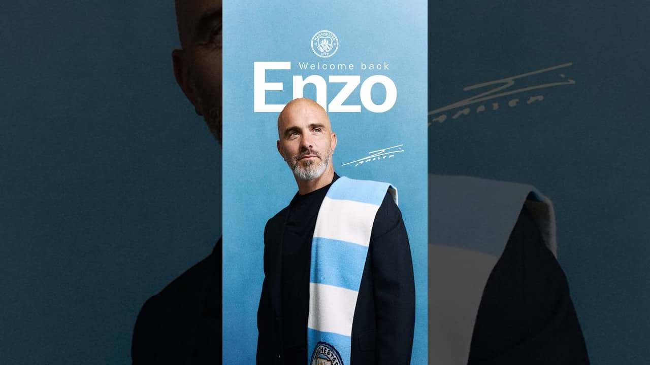 ✍️ Welcome back to City Enzo Maresca! 🩵 #mancity #shorts #signing #premierleague #city