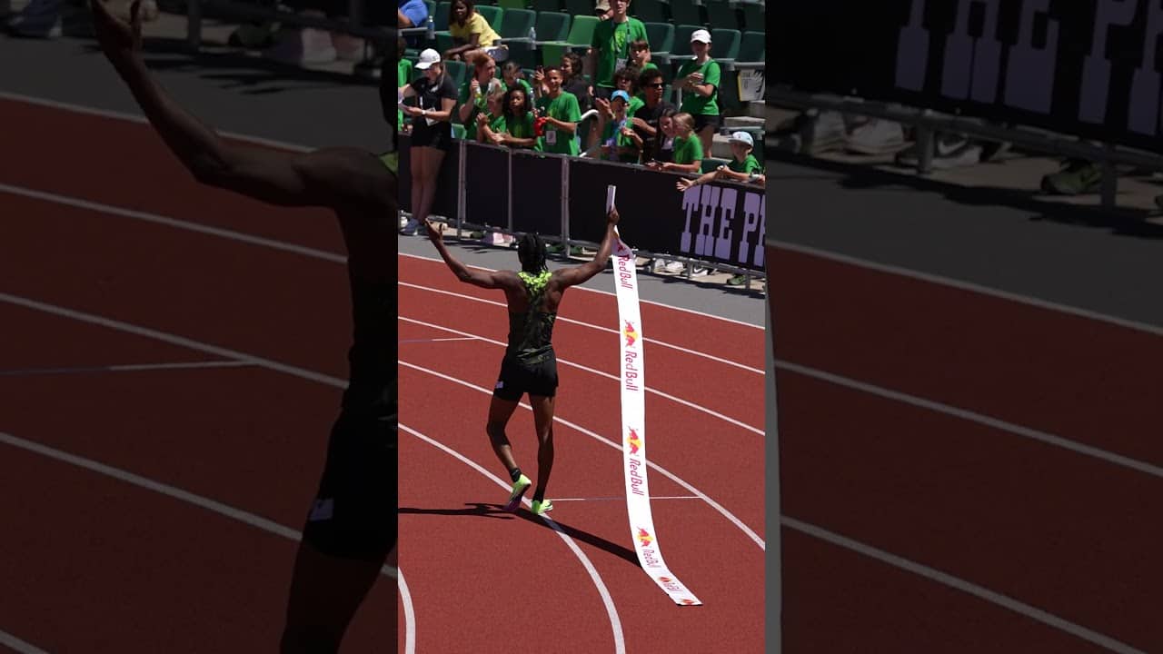 OH MY TATE TAYLOR RUNS 19.75 TO BREAK THE HS NATIONAL RECORD AND WIN PRE CLASSIC 🤯🚨💎 #track #200m