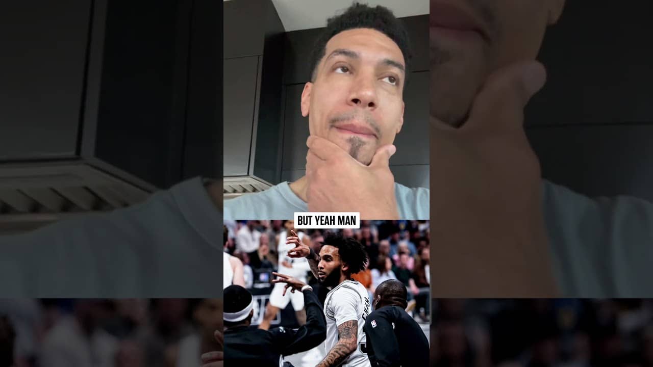 From one sharp shooter to another 🤝 #spurs #nba #dannygreen #julianchampagnie