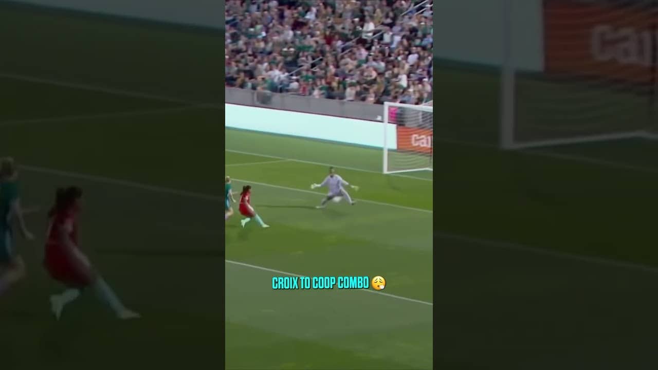 Croix Bethune ➡️ Michelle Cooper ➡️⚽️ #nwsl #soccer #goal #skill #kansascity