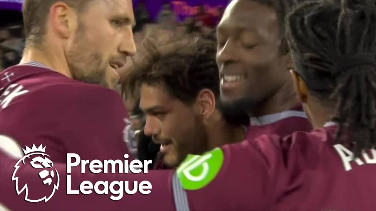 Konstantinos Mavropanos knocks in his second score against Wolves | Premier League | NBC Sports