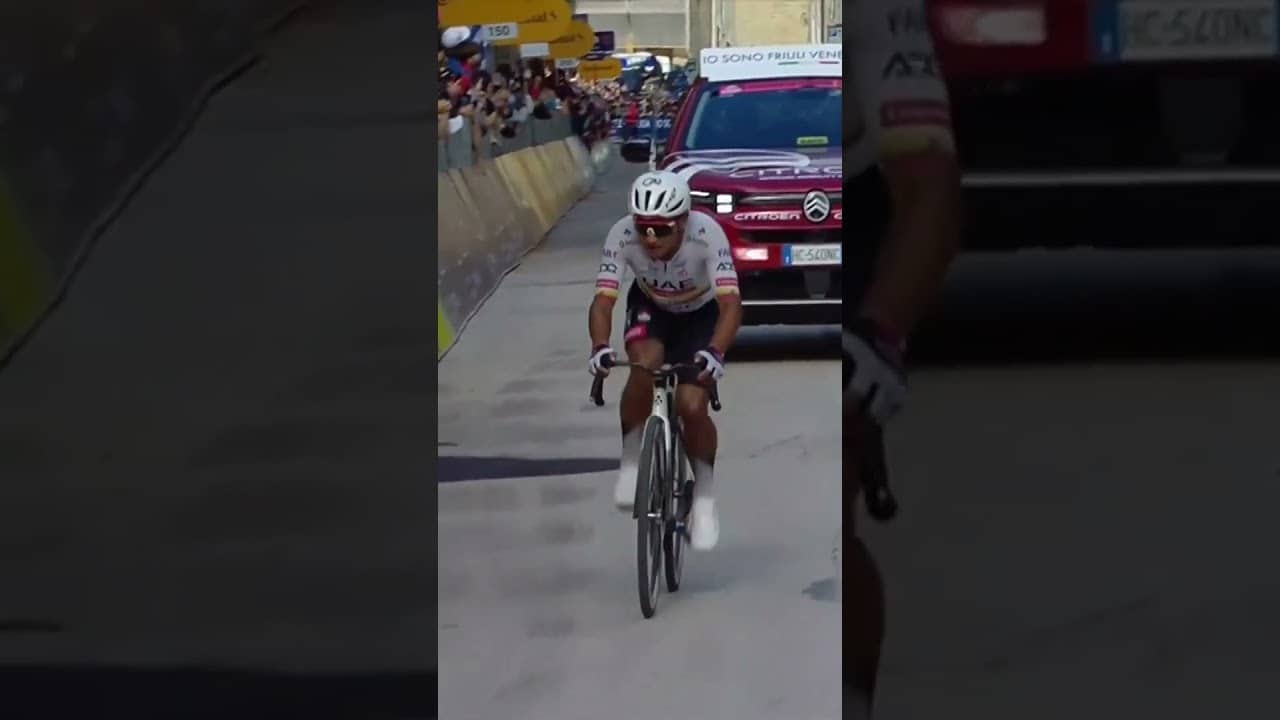 Double delight for Jhonny Narvaez 🏆🐊🏆🐊 The Ecuadorian picks up his second stage at the Giro! 🙌