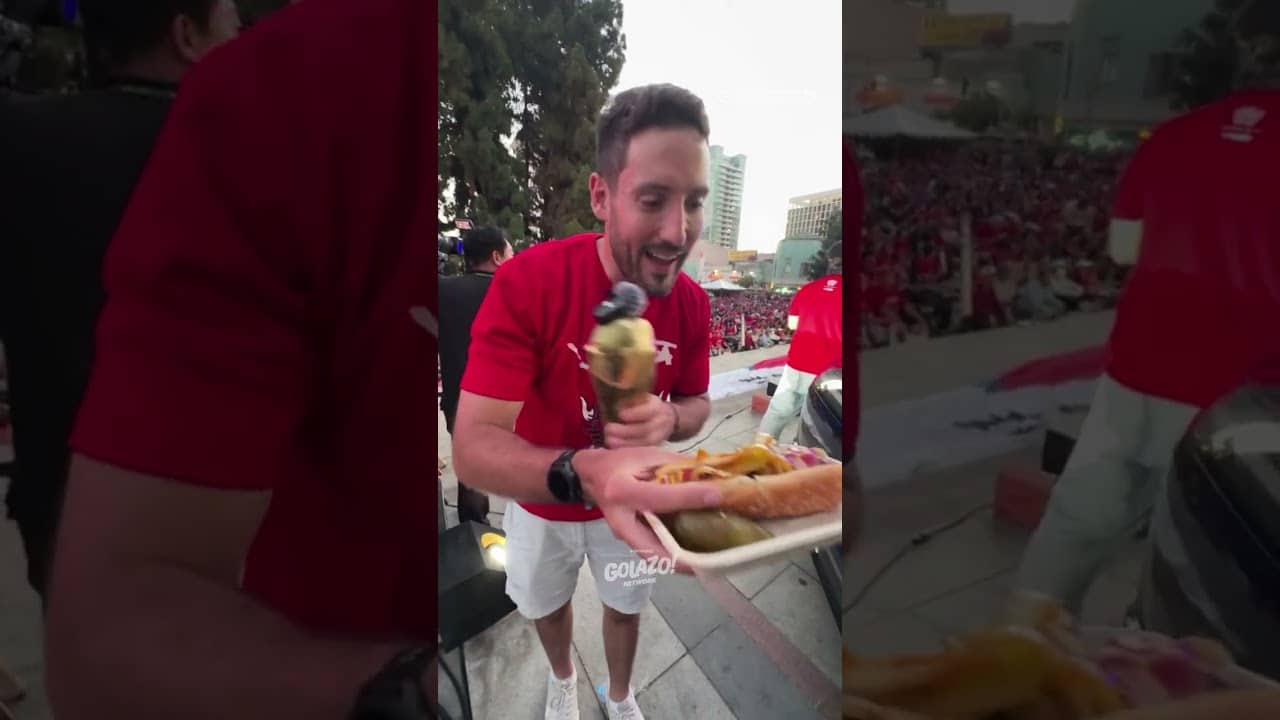 LA vibes: 10/10 🎉 LA glizzy: 7/10 🌭 #FIFAWorldCup #CoastToCoast #GolazoNetwork