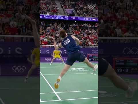 When Shi Yuqi made this incredible recovery to win the rally at #Paris2020 💪