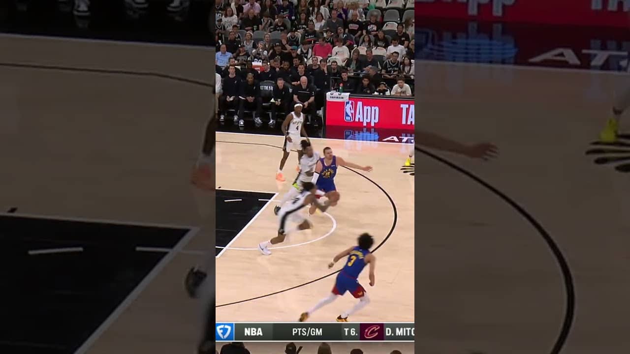 DEV STEAL & SCORE 👏 #spurs #nba #devinvassell