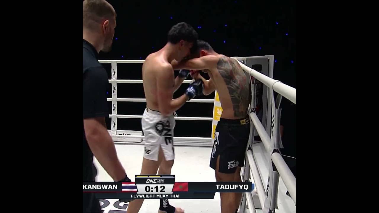 VICIOUS uppercuts 😱 Mohamed Taoufyq flatlines Kaewkangwan!