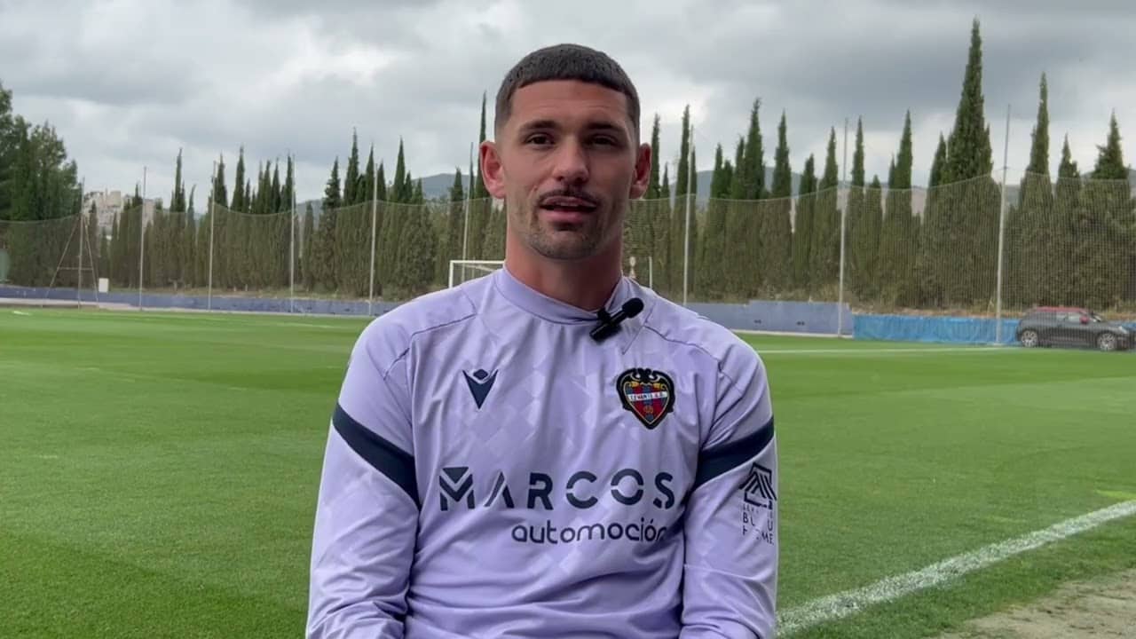 Dela: “Es un orgullo alcanzar los 100 partidos en un club tan grande e histórico como el Levante UD”