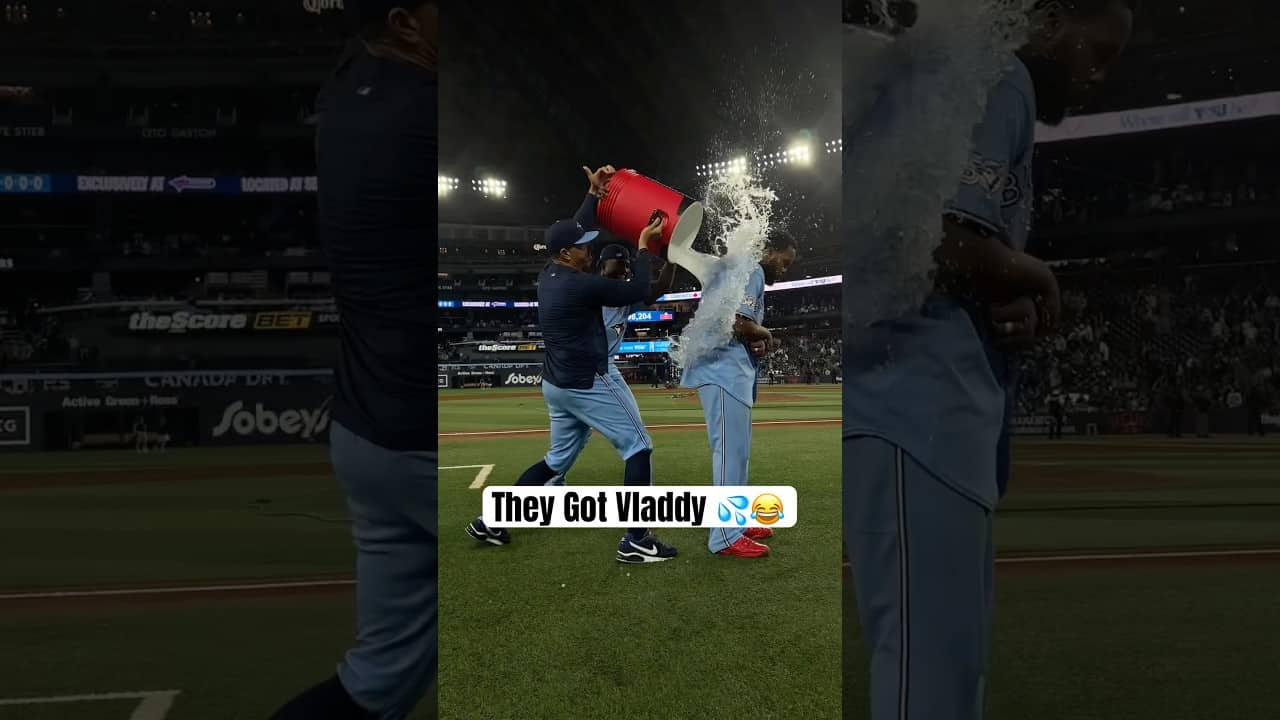 Vladimir Guerrero Jr. got what he deserved 😂🧊💦 #MLB #BlueJays