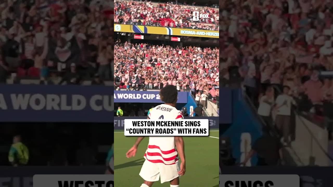 Weston McKennie takes it all in as "Take Me Home, Country Roads" rings out 🇺🇸