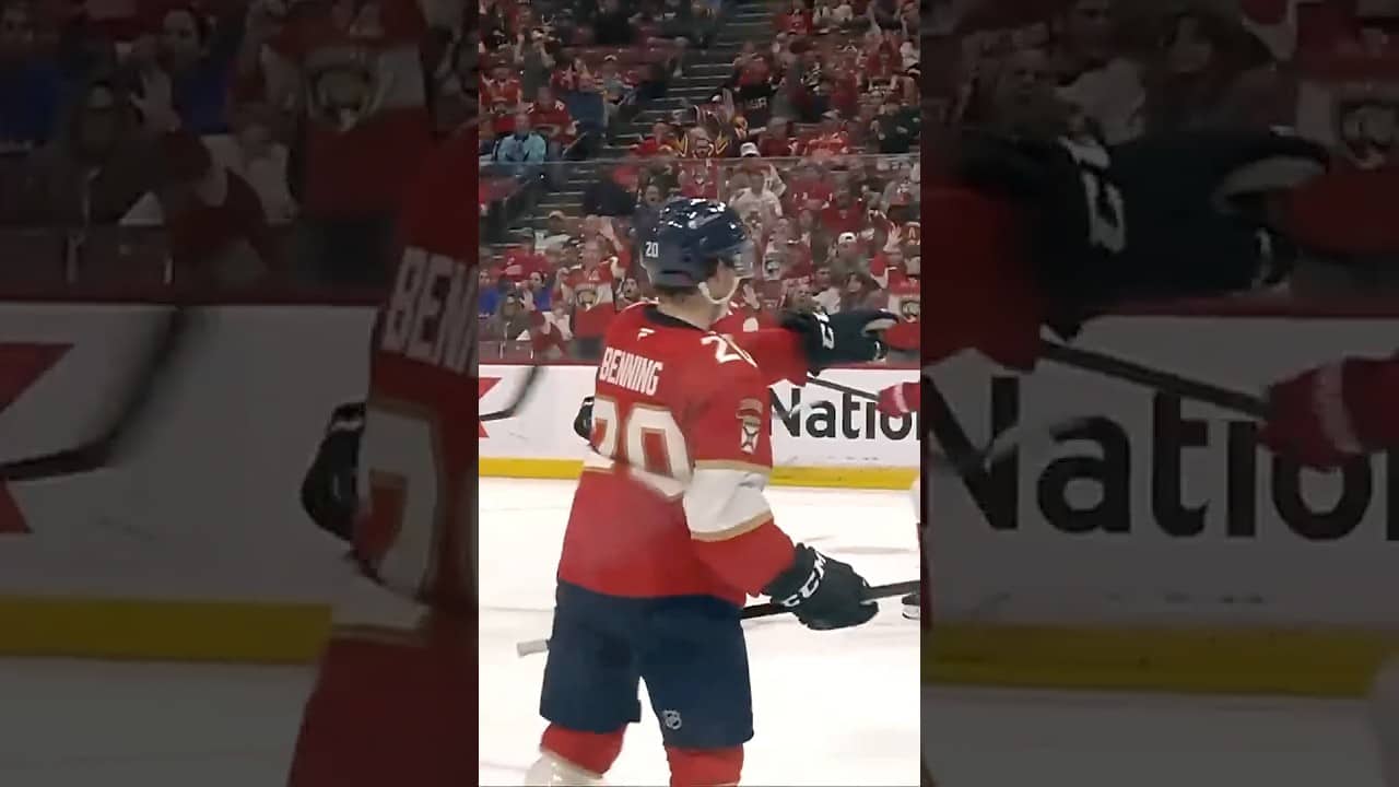 Mike Benning with a Goal vs. Detroit Red Wings