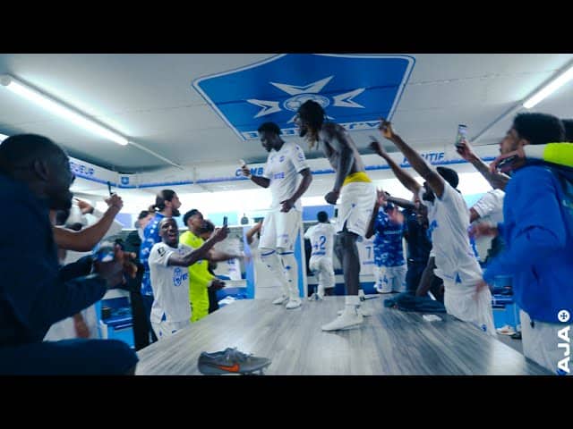 🕺 On les a fimbu : grosse folie dans le vestiaire après AJA-Nice (2-1)