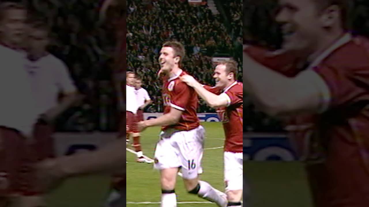 Michael Carrick’s ICONIC Double In The Champions League ✌️✨
